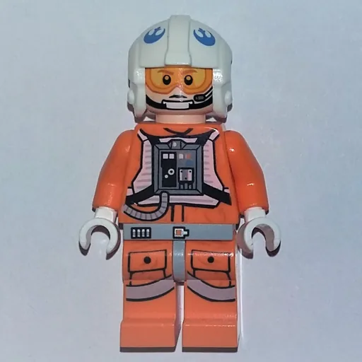 Rebel Pilot Snowspeeder (Orange Flight Suit, White Helmet, Orange and Yellow Visor)