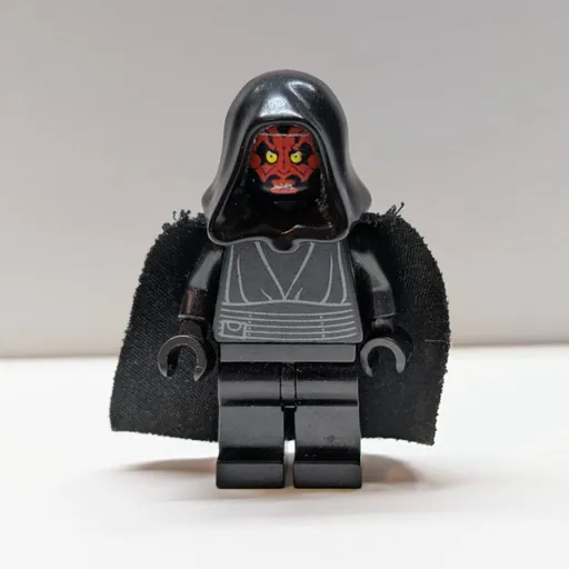 Darth Maul (Black Hood and Cape, Pouch on Belt)