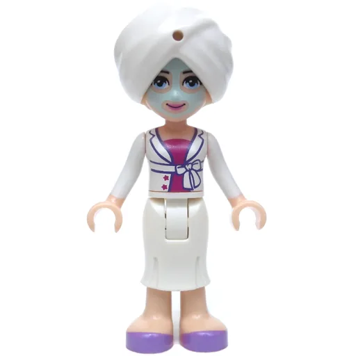 Sophie (Face Mask, White Robe)