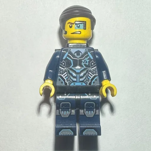 Agent Curtis Bolt with Neck Bracket