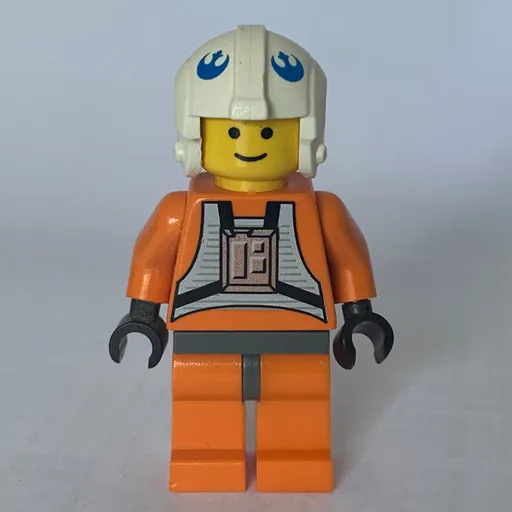 Dak Ralter (Yellow Skin, Dark Bluish Gray Hips)