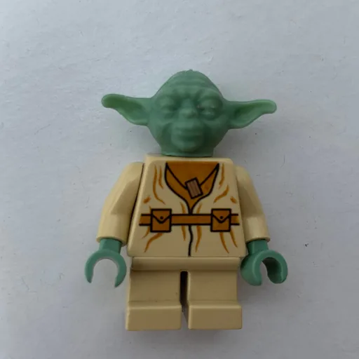 Yoda (Plain Sand Green Head)