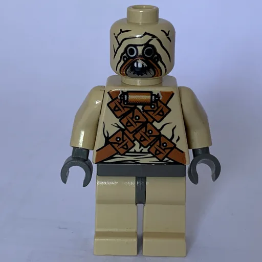 Tusken Raider (Crossed Shoulder Belts (3626b Head))