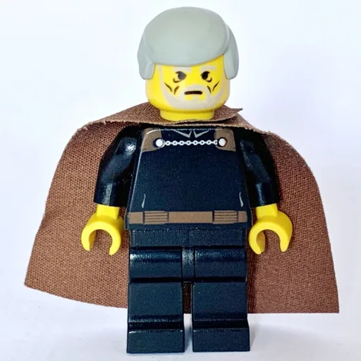 Count Dooku (Yellow Skin)