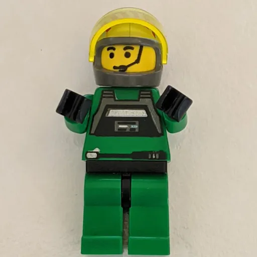 Rebel Pilot A-wing (Green Uniform, Yellow Skin)