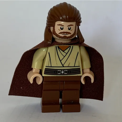 Qui-Gon Jinn (Plain Reddish Brown Legs (3626b Head))