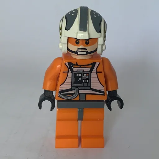 Zev Senesca (Orange Rebel Pilot Outfit)