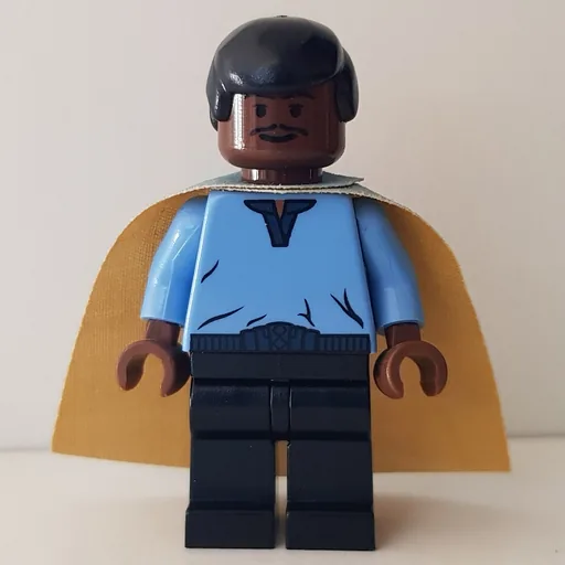 Lando Calrissian (Yellow and Blue Cape (3626b Head))