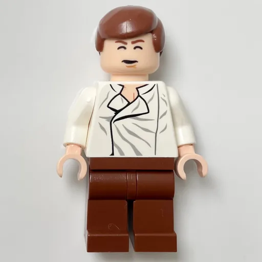 Han Solo (White Shirt, Reddish Brown Legs, Dual Sided Head Closed Mouth / Closed Eyes)