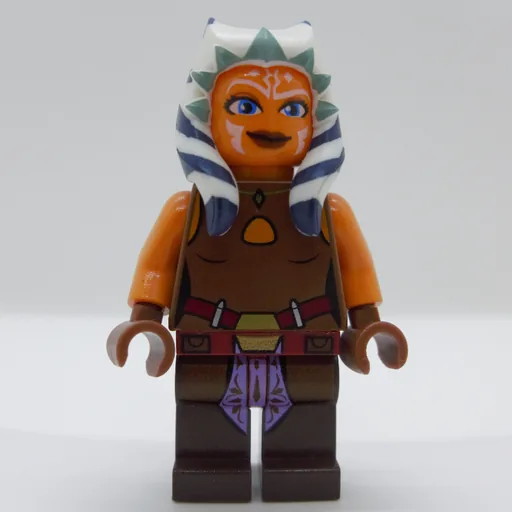 Ahsoka Tano (Padawan, Dark Brown Legs)