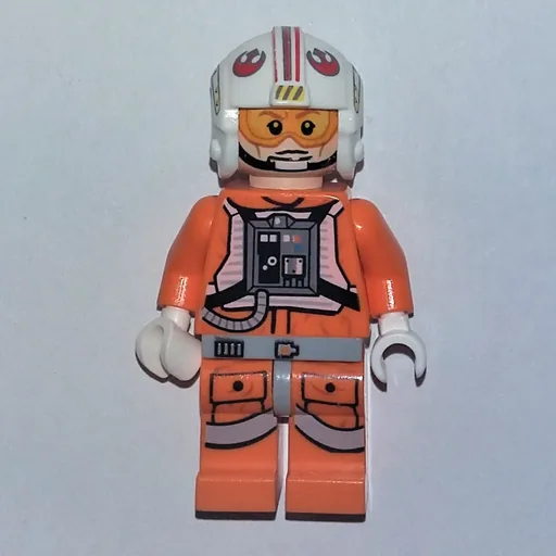Luke Skywalker (Orange Rebel Pilot Outfit, Light Bluish Gray Hips, White Hands, Visor on Both Sides of Head)