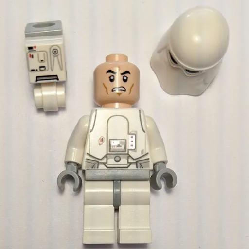 Snowtrooper (Light Bluish Gray Hips, Neck Bracket with Printed 1 x 1 Tile and 1 x 1 Plate with Clip Light)