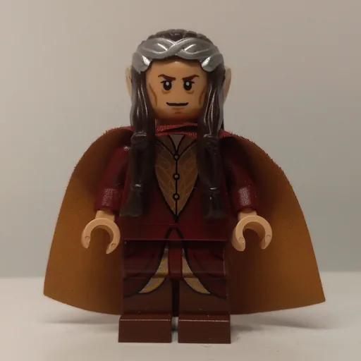 Elrond (Dark Red Cape)