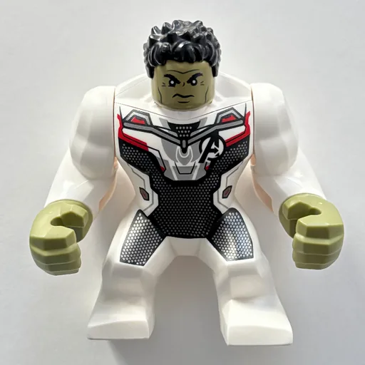 Hulk (Big Fig) (White Jumpsuit with Avengers Logo)