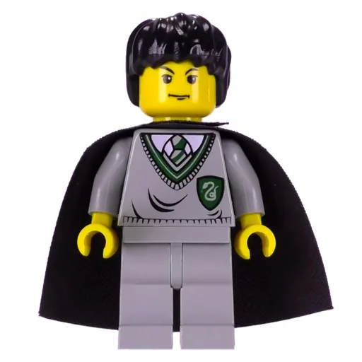 Tom Riddle (Yellow Skin, Slytherin Sweater with Crest, Cape)