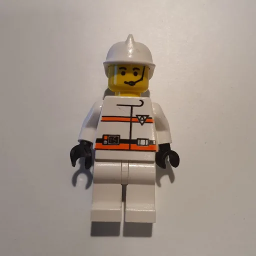 Res-Q (White Torso, White Legs, White Helmet)