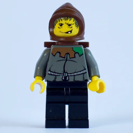 Hunchback (Brown Cap, Brown Basket)