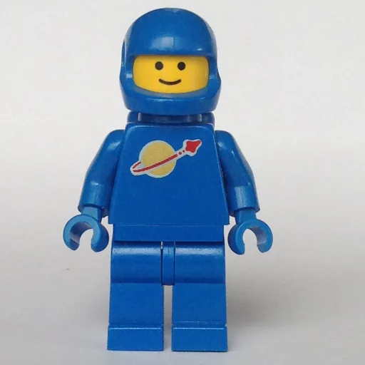 Classic Spaceman (Blue with Airtanks (2446 Helmet))