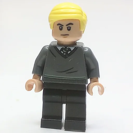 Draco Malfoy (Slytherin Sweater, Black Legs)