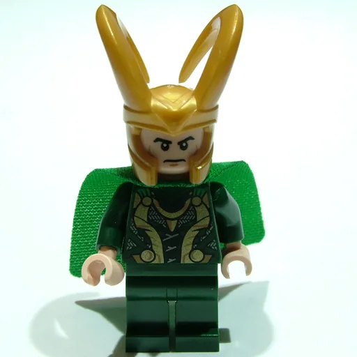 Loki (Dark Green Outfit)