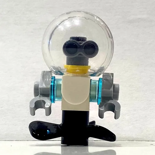 Zobo (Diving Helmet,. Propeller)