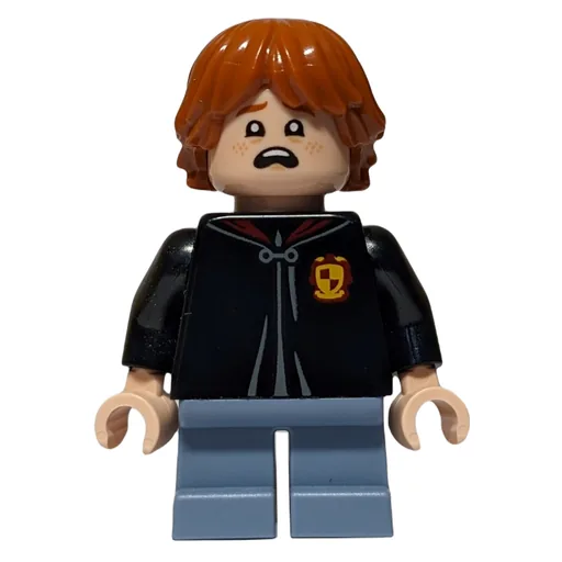 Ron Weasley (Closed Gryffindor Robe with Crest)
