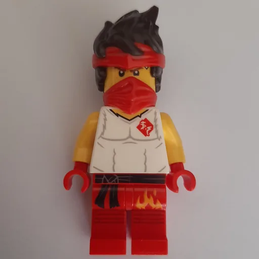 Kai (White Torso, Red Legs)