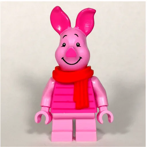 Piglet (Scarf)