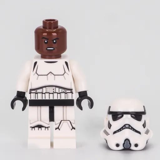 Stormtrooper (Black Squares on Back of Helmet, Reddish Brown Head)