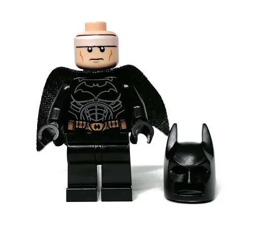 Batman (Black Suit, Black Cape and Cowl, Copper Utility Belt (37157 Cape)(Dark Knight Trilogy))