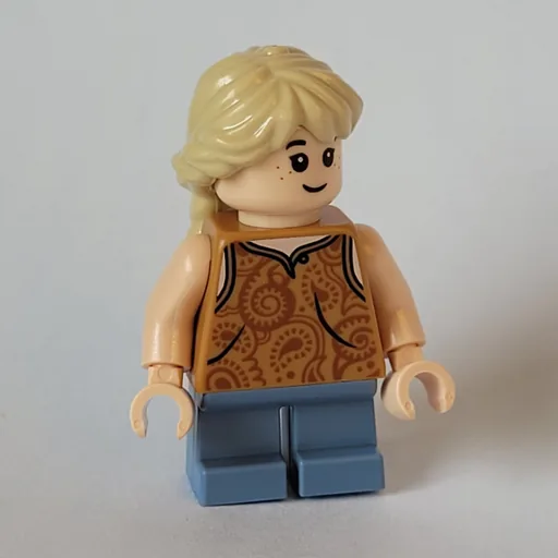 Lex Murphy (Medium Nougat Torso)