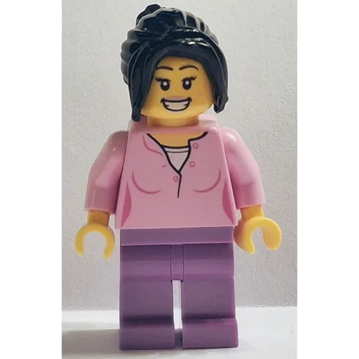 Singer (Bright Pink Torso, Medium Lavender Legs, Black Hair)