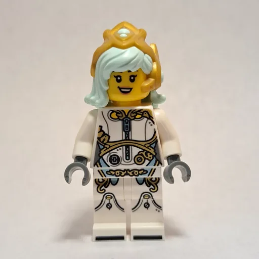 Astrid (White Armor)