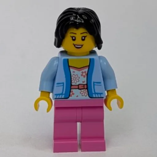 LEGO minifig Woman (fig-016388)