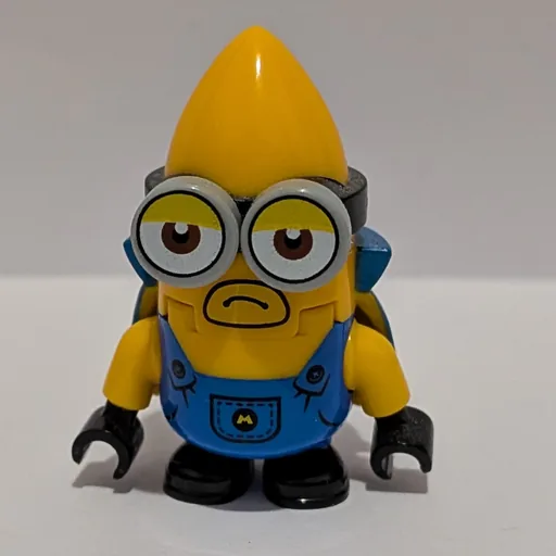 Mega Minon Gus (Yellow Arms)