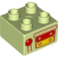 Duplo Brick 2 x 2 with Half Xylophone, Yellow/Red Keys print (3437pr9971)