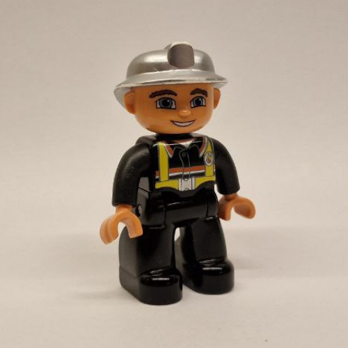 Duplo Figure with Fireman Helmet Silver, and Nougat Face and Hands (47517c01pr0003)