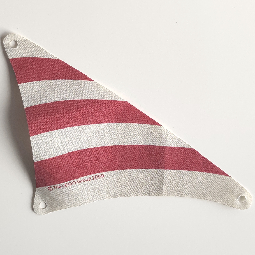 Sail, Triangular, 17 x 20 with Red Thick Stripes Print (85651pr0001)