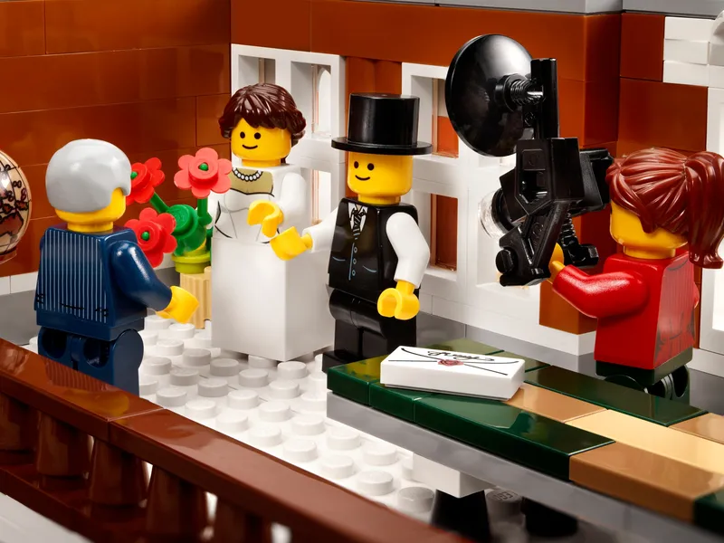 Town Hall fra LEGO – produktbillede 5 af 6