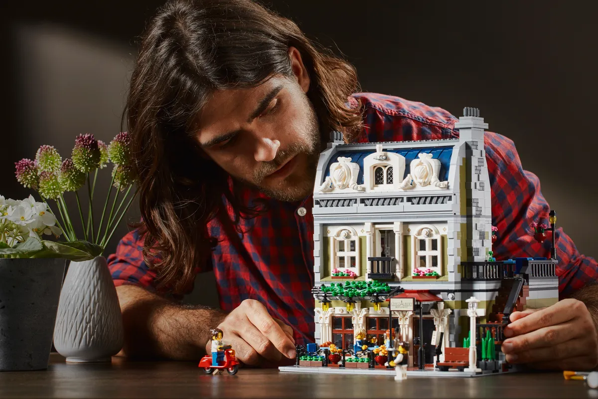 LEGO Parisian Restaurant (10243) - Bild 20