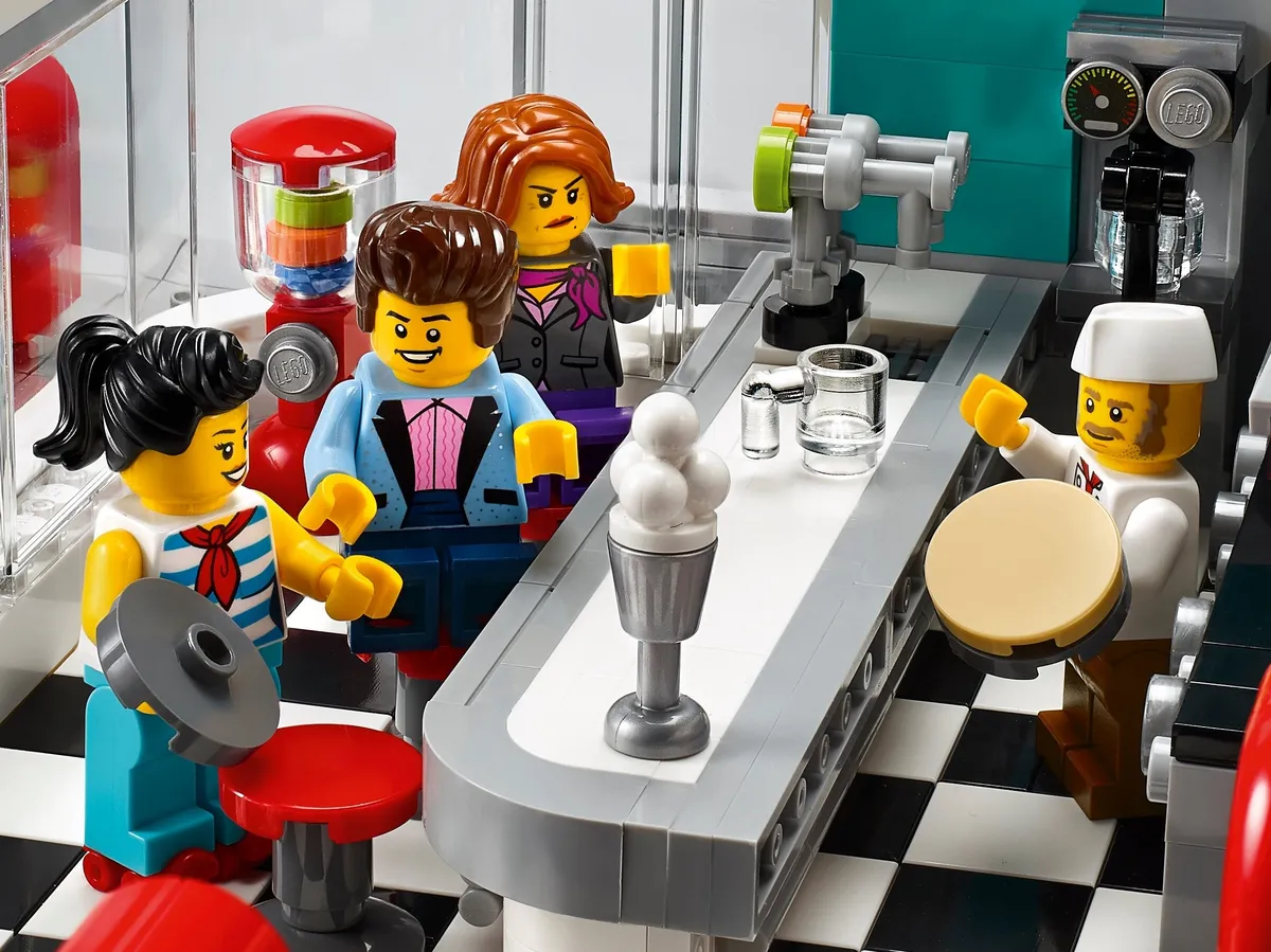 LEGO Downtown Diner (10260) - Bild 12