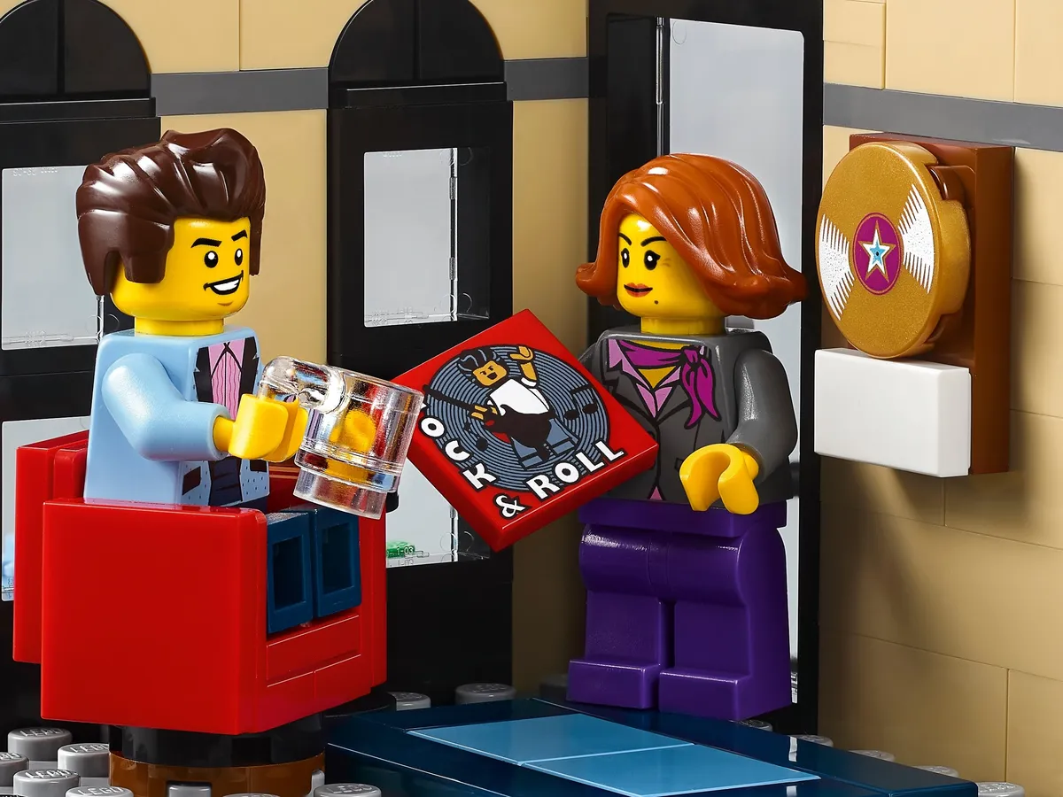 LEGO Downtown Diner (10260) - Bild 14