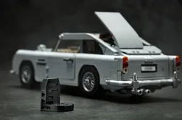 LEGO James Bond™ Aston Martin DB5 (10262) - afbeelding 7