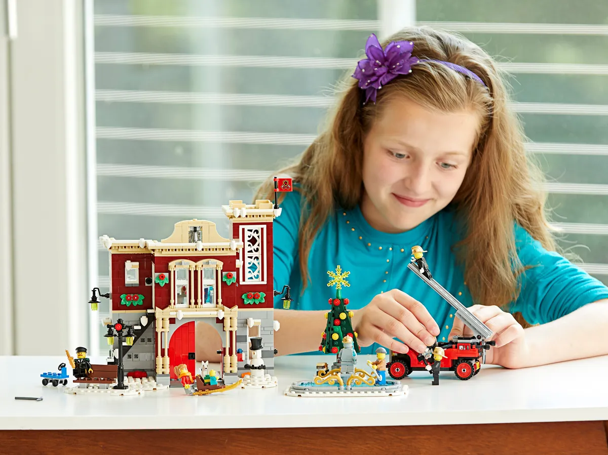 LEGO Winter Village Fire Station (10263) - afbeelding 16