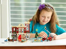 LEGO Winter Village Fire Station (10263) - afbeelding 16