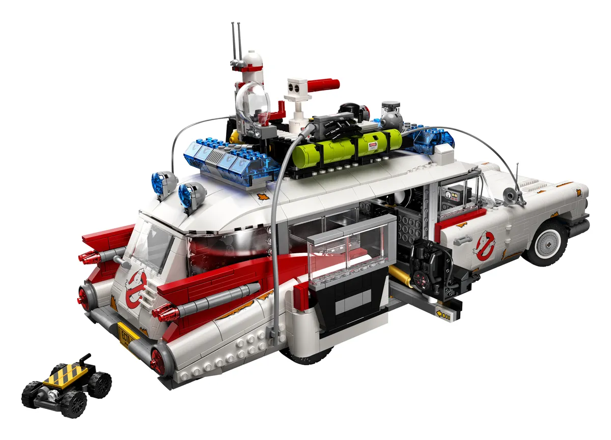 LEGO Ghostbusters™ ECTO-1 (10274) - image 3