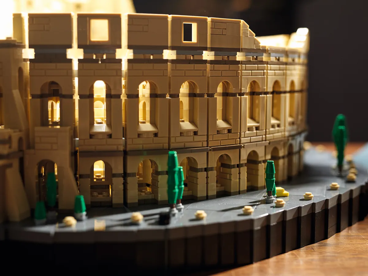 LEGO Colosseum (10276) - image 9