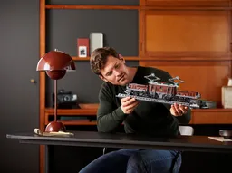 LEGO Crocodile Locomotive (10277) - afbeelding 7