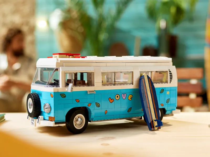 Volkswagen T2 Camper Van från LEGO – produktbild 23 av 31