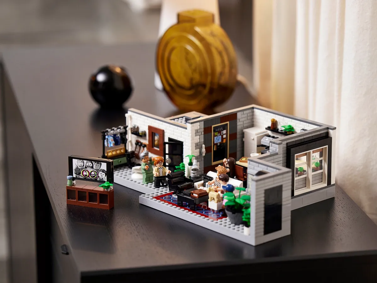 LEGO Queer Eye – The Fab 5 Loft (10291) - Bild 23